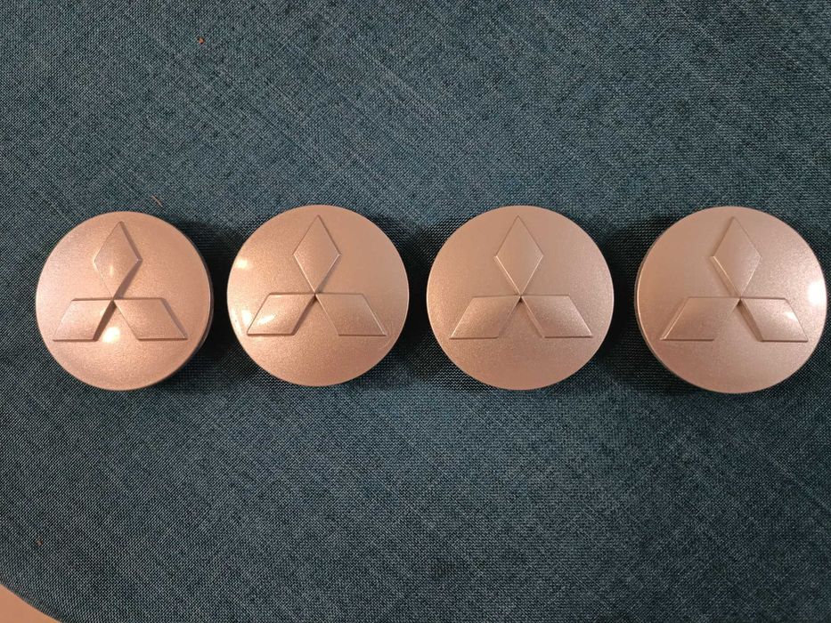 Капачки за джанти Mitsubishi 59мм.