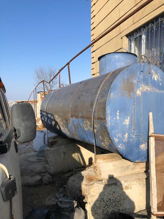 нержавеющая ёмкость 4 куба