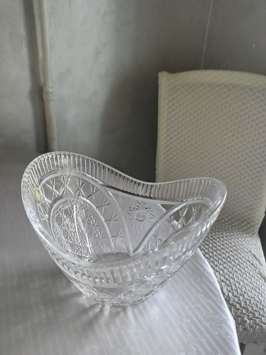 Шыны,хрусталь ыдыстар сатамын.Арзан бағада.