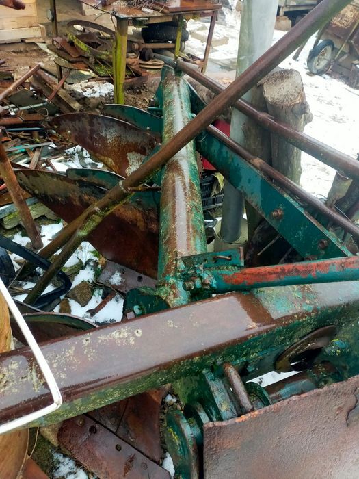 Vand plug  și remorca