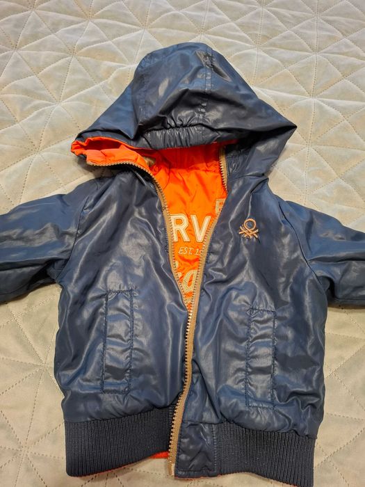 Двулицево есенно яке Бенетон за момче 6-9 месеца