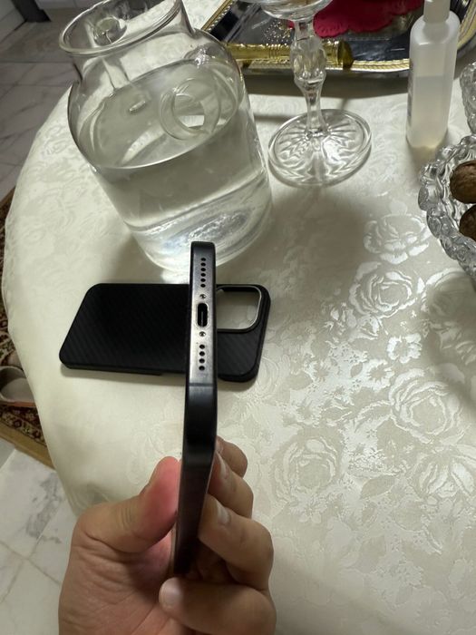 Продам Iphone 15 Pro Max 512GB