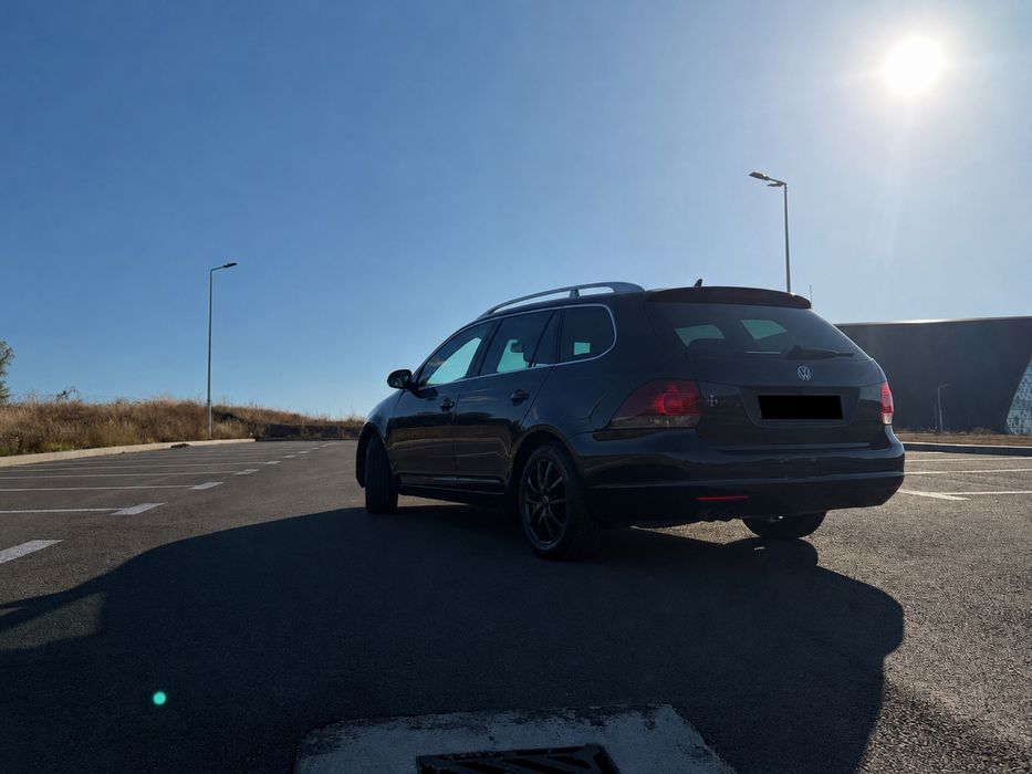 VOLKSWAGEN Golf 2010 — imagine 2