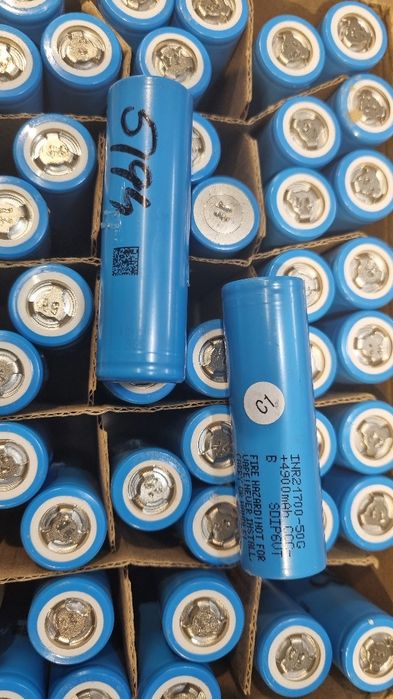 80 buc Li-Ion 21700 4,9Ah