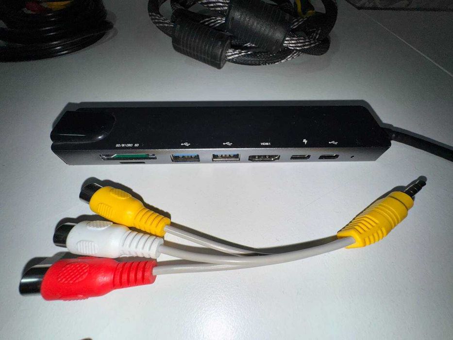 Многофун. адаптер USB C, модем Uztelecom и EVO, адаптеры, кабели  16шт