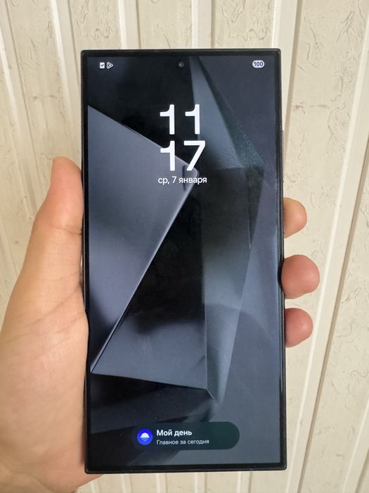 Samsung galaxy s24 ultra в идеальном состоянии