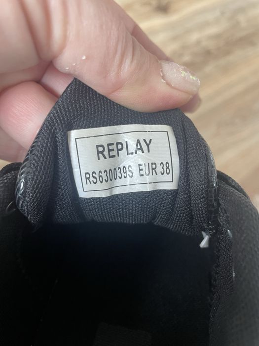 Сникърси дамски Replay