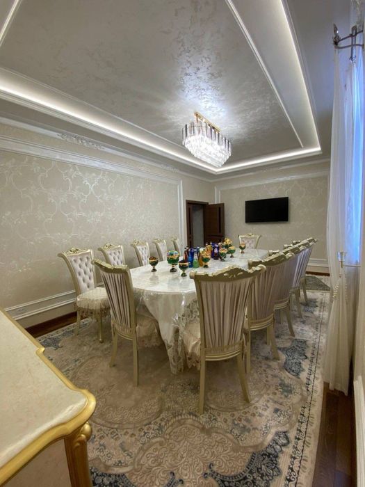 Беруний 3/2/2 мебел техника