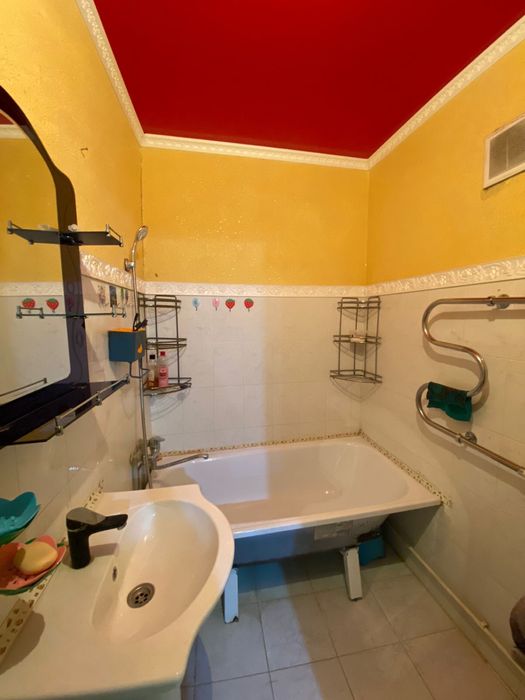 3 бөлмелі пәтер сатылады Ленгер каласы