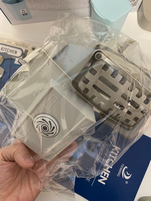 Синя малка детска кухня с мивка с течаща вода - 46 см.