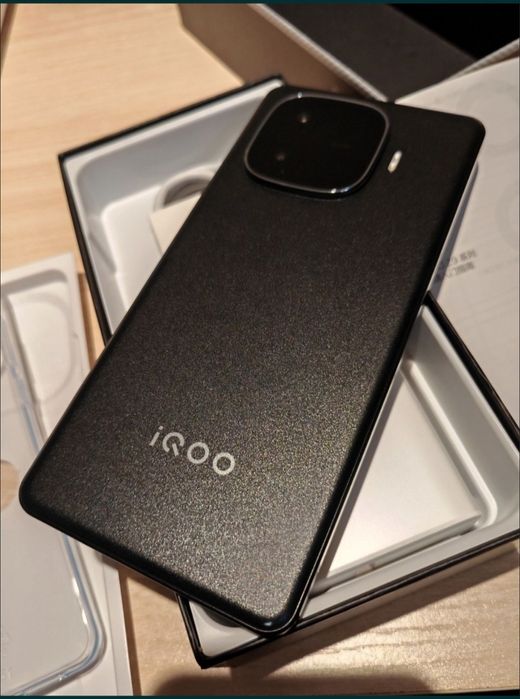 iQOO Z9 8|256gb black