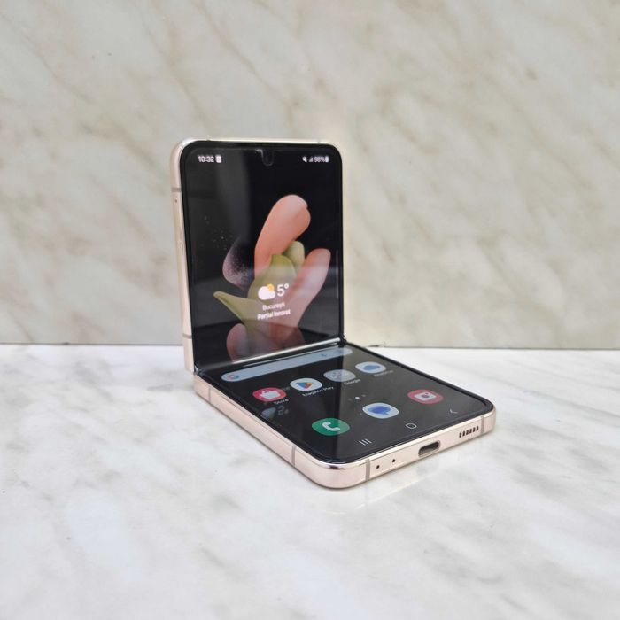 Samsung Galaxy Z Flip4, 8GB RAM, 128GB, 5G Rose Zeus Amanet Militari 33196