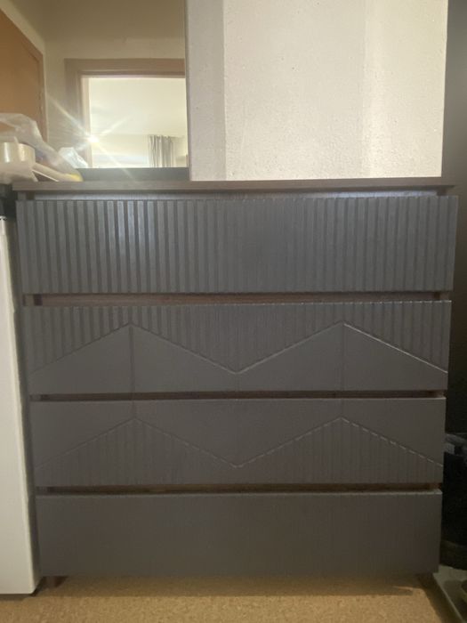 Продам шкаф,комод,зеркало,угловой диван !