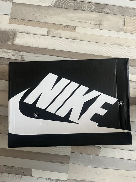 Jordan 1 travis scott marimea 42 la pretul de 450 de lei
