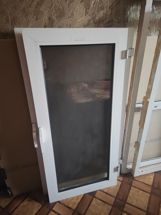 Продаются пластиковые ( алюминиевые) окна . Б/у