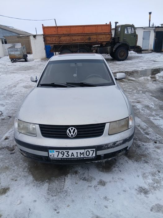 Срочно продам пассат б 5