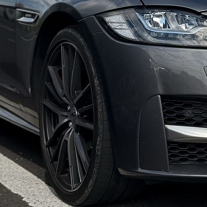 Jante AEZ Kaiman 20 5×108, CB72,6 - 63.4 anvelope Goodyear 245 35 R20