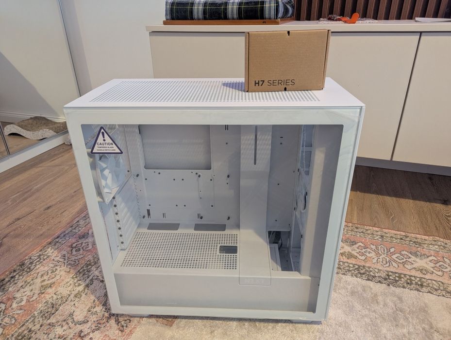 Carcasa PC NZXT H7 flow 2022