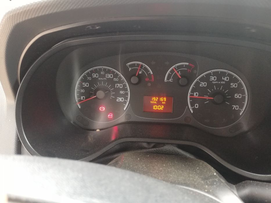 Fiat doblo  2012