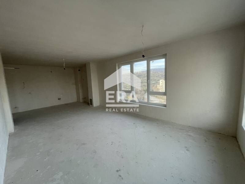 Продава се Двустаен апартамент в Варна, Кайсиева градина - 73 кв.м за 908 €/кв.м - Снимка #11