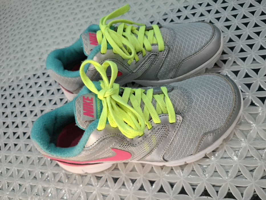 Nike raning 35 .5 размер