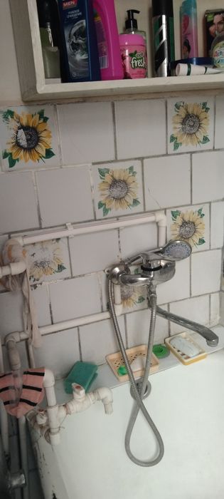 Продается 3х комнатная квартира недалеко от рисового базара