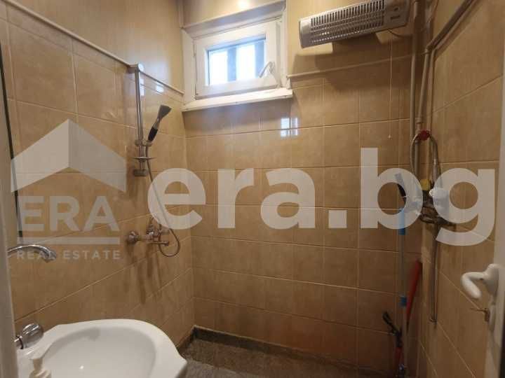 Двустаен апатамент в близост до Медицински университет за под наем