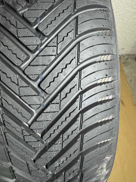 Нови всесезонни гуми -  Hankook H750 Kinergy 4S2 с размер 185/55/R16