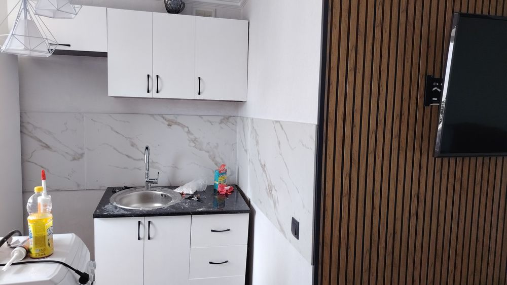 Поклейка обоев,кафель,плинтуса, галтели