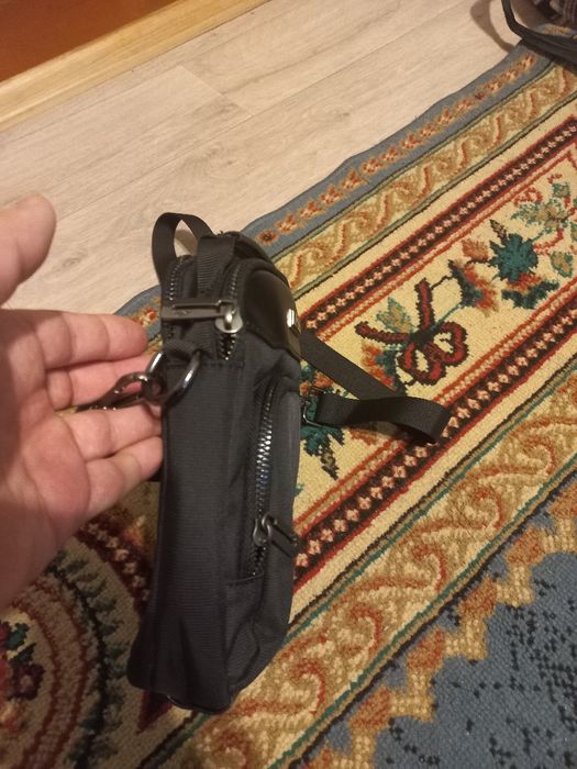 Продам барсетку удобная