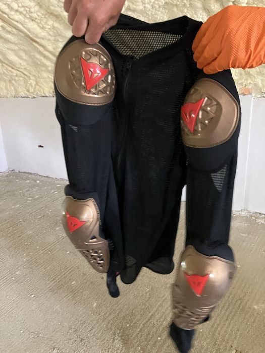 Echipament motocross