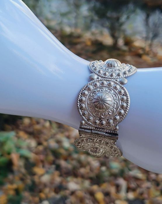 Bratara veche placata cu argint , tip catusa, Germania, copii