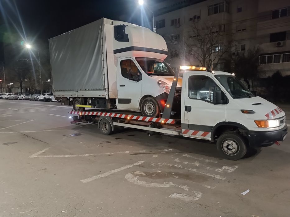 Platforma tractari auto asistenta rutiera