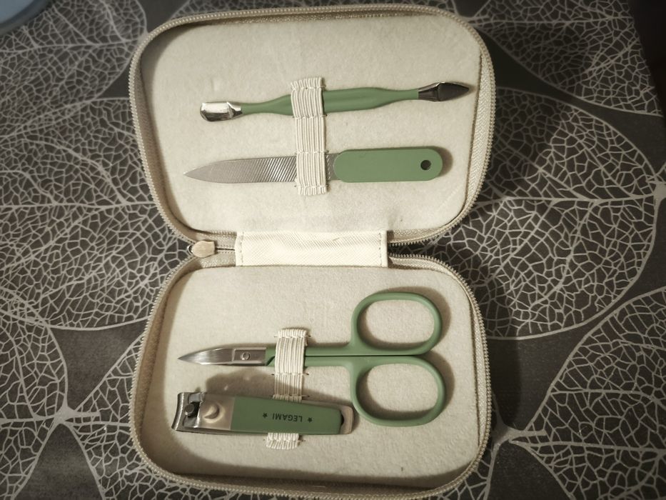 Комплект за маникюр Legami - Travel