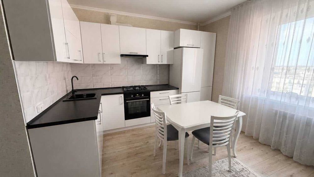Продам квартиру в 8 мкр