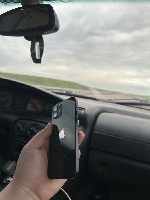 Айфон 12 128ГБ Все работает 100%АКБ