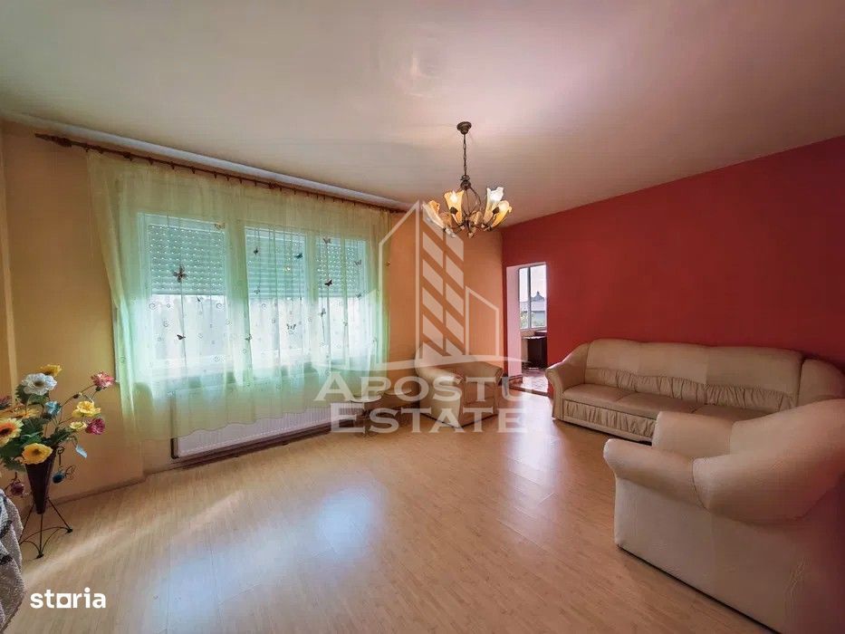 Apartament 3 camere de inchiriat, centrala proprie, zona ISHO, Timis — fotografia 1