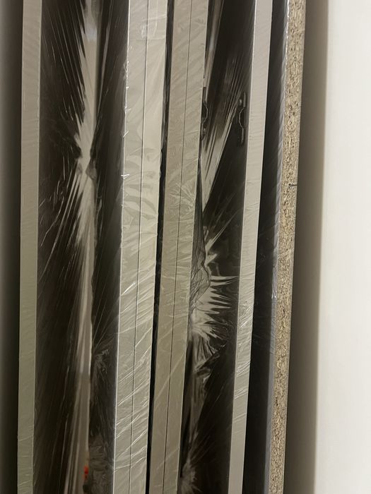 Модный шкаф для одежды