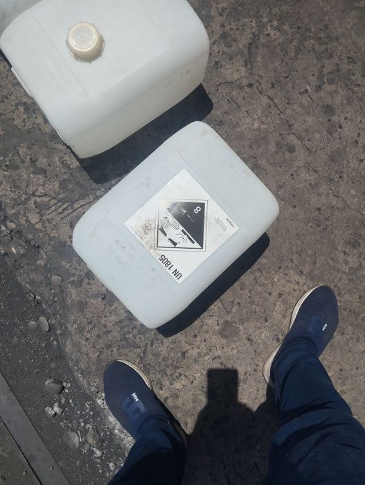 Канистир 20 л кола