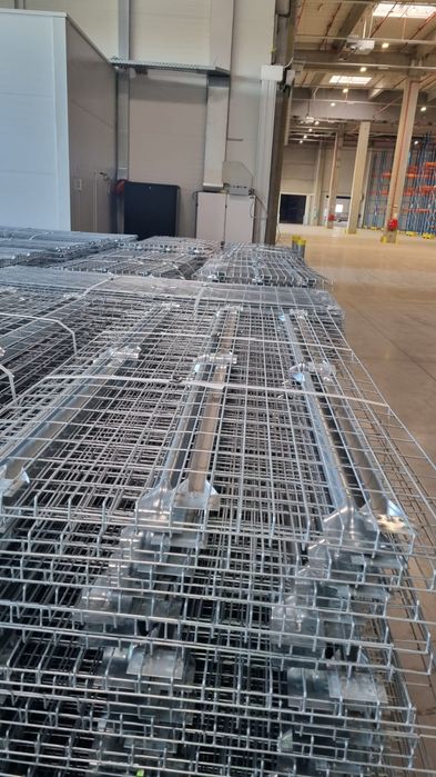 Polițe zincate pentru rafturi metalice