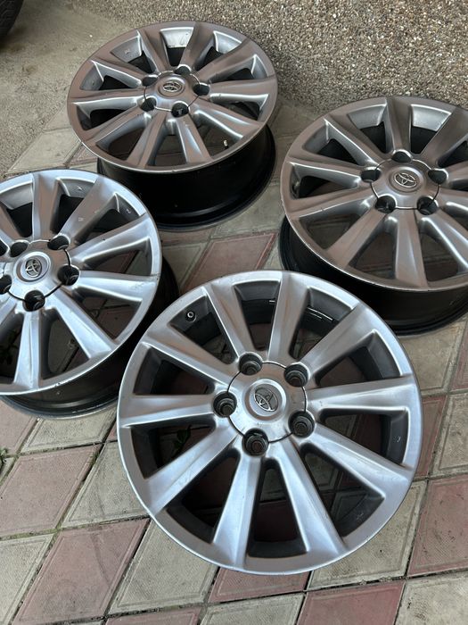 Продам диски Toyota 200