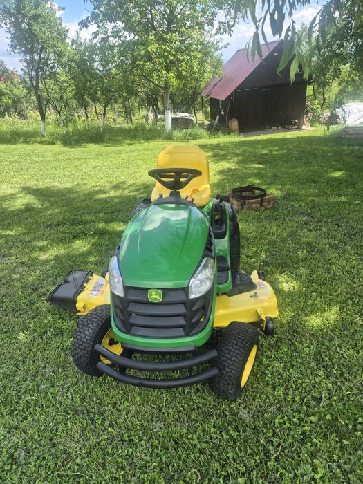 John Deere E180 25 CP Import USA Tractoras Gazon
