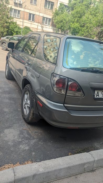 Lexus RX300 продам