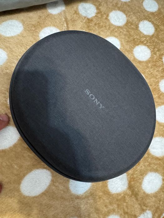 Sony WH-XB910N практически новые