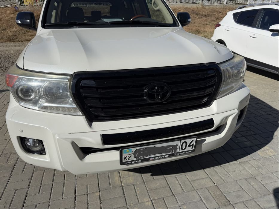 Фонарь land cruiser 200