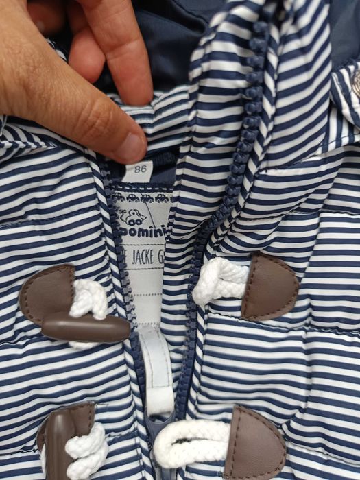 Продавам детски дрешки