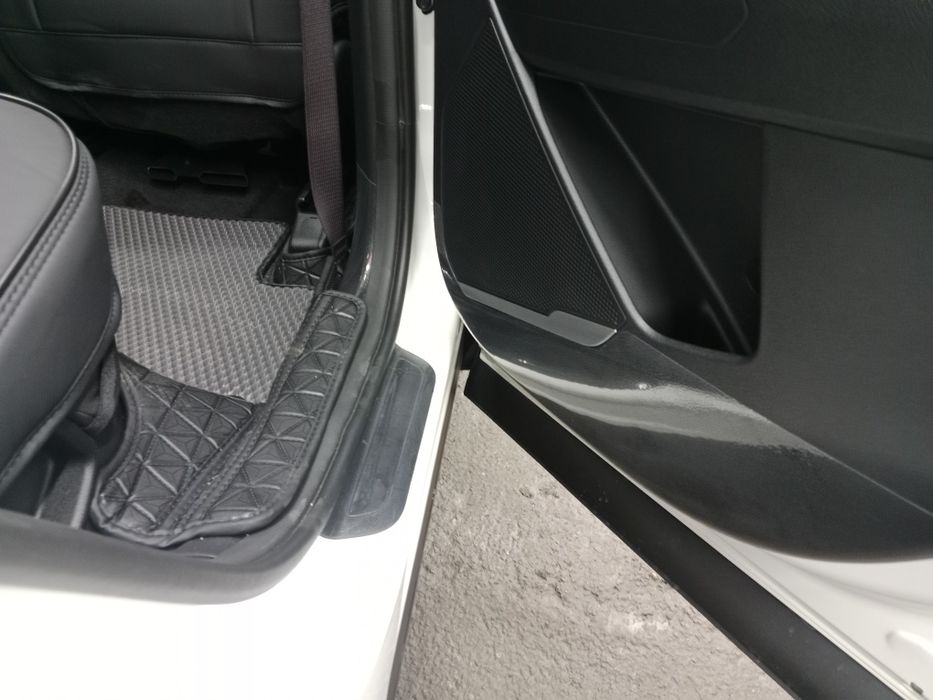 Тонировка автомобиля от 12 тыс