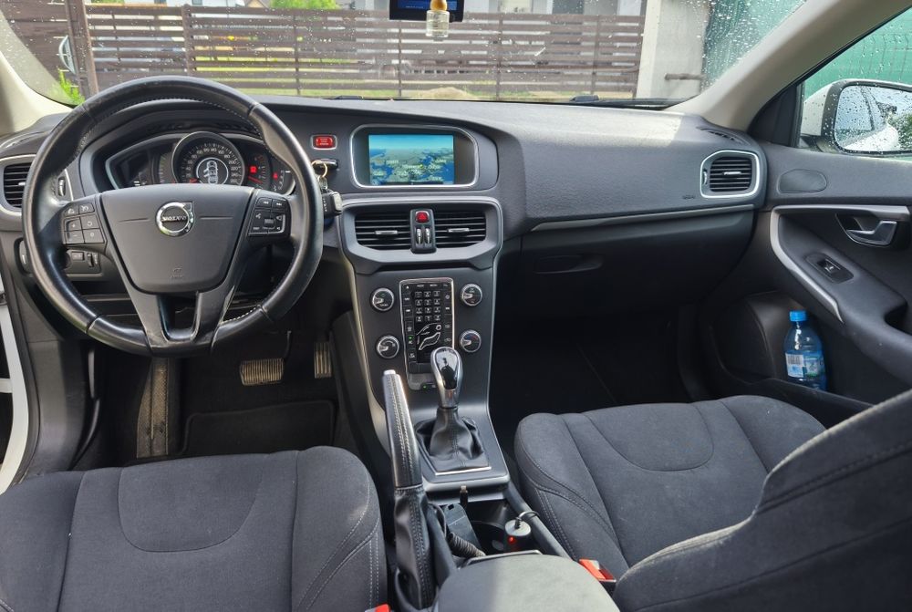 Volvo V40 / 2.0/ Automata