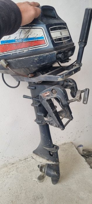 Двигател за лодка