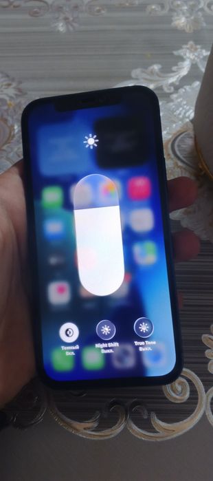 Iphone 12 ideal holatda